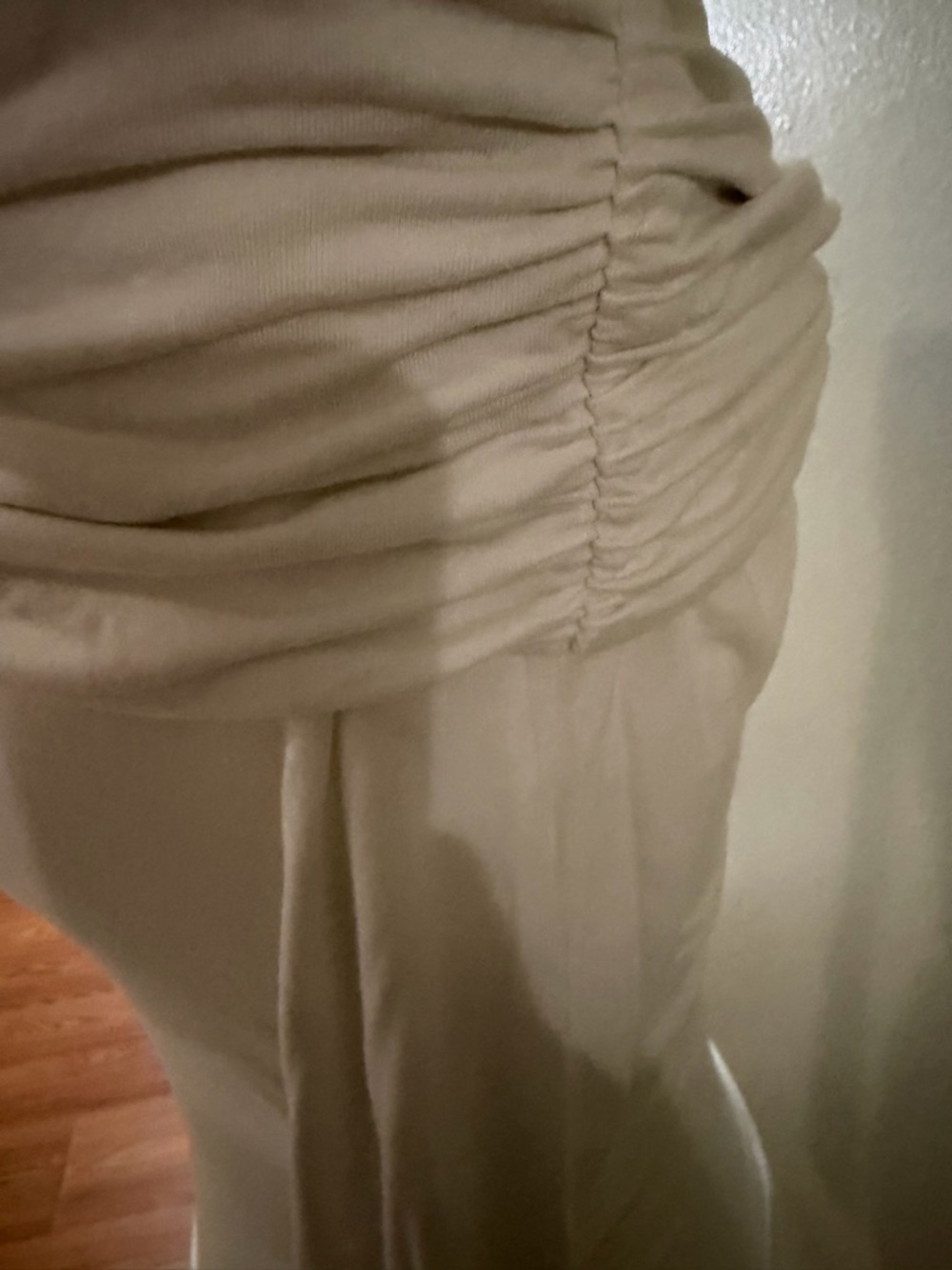 EDIKTED White Off-The-Shoulder Fold Over Drawstring Top Size S - Picture 3 of 10